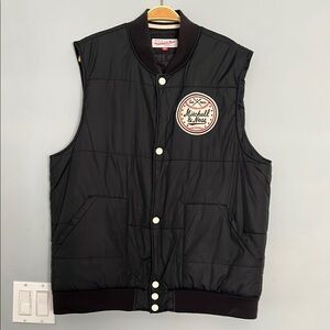 Like New Mitchell & Ness Black Sleeveless Jacket